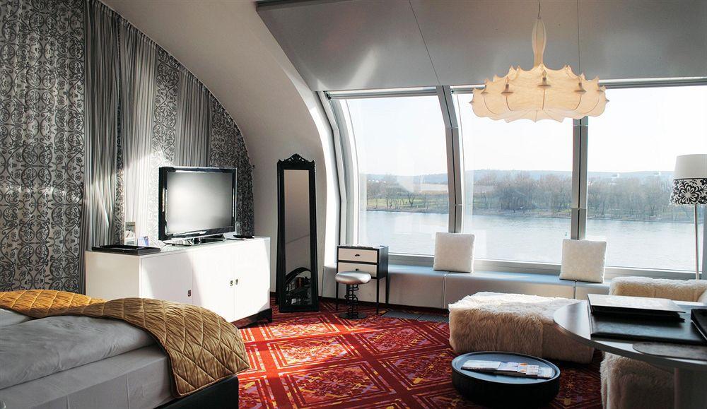Отель Kameha Grand 5*