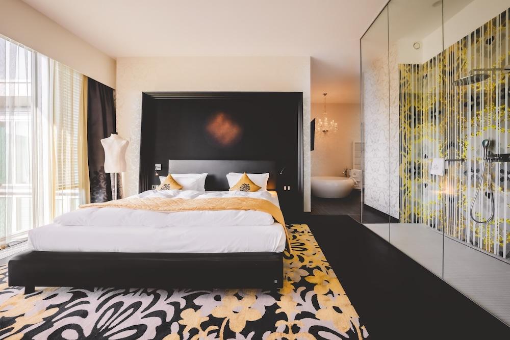 Kameha Grand Hotel 5*